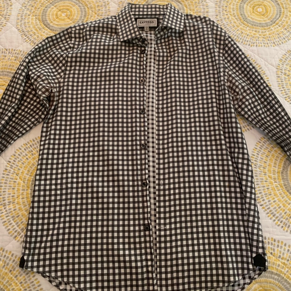 Express Fitted Button Down - image 4